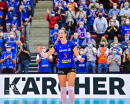 Maria Segura vor der Blauen Wand. Endlich ein wieder Heimspiel für Allianz MTV. Foto: Bildermacher-Sport Jens Körner